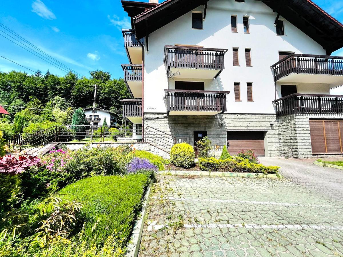 Apartament Rodzinny Retro Gorska Holdimex By Rentilopl Szczyrk Eksteriør billede